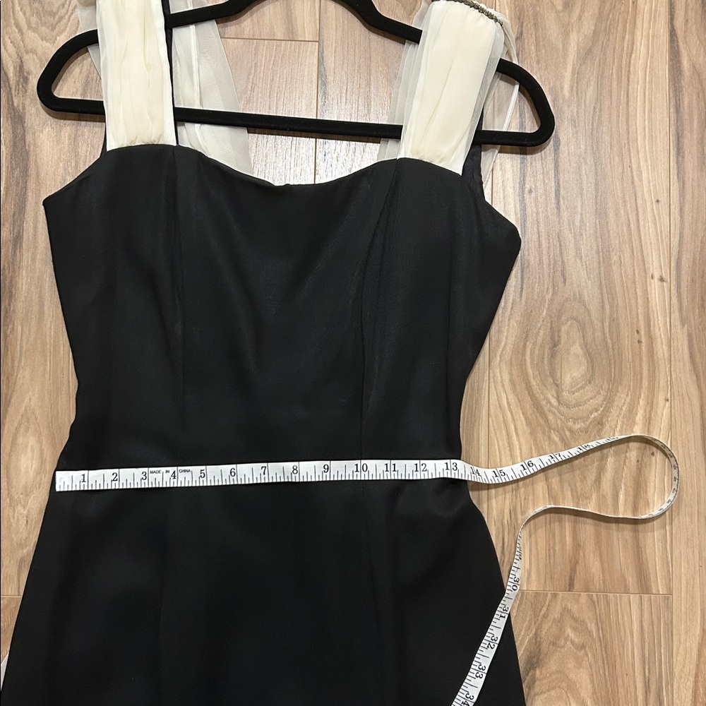 Dave & Johnny Black and Cream Gown - Picture 6 of 8
